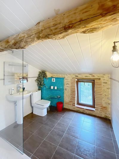 Image No.13-5 Bed House for sale