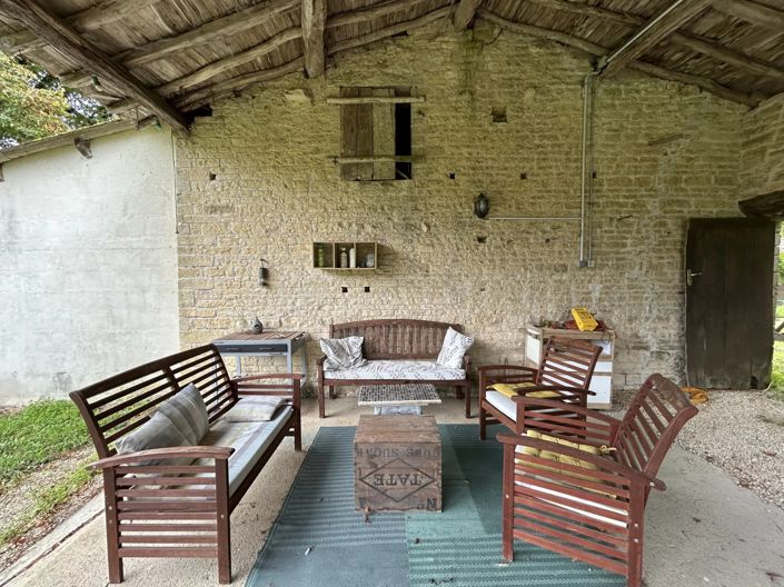 Image No.10-13 Bed Village House for sale