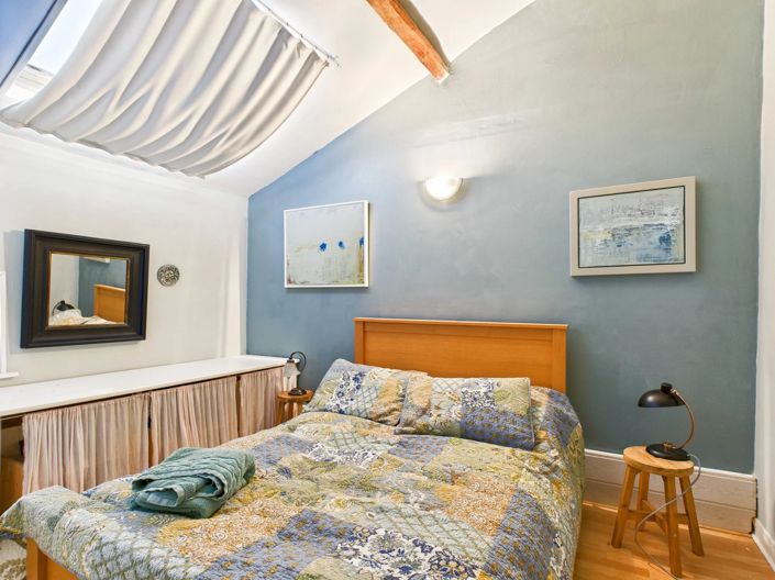 Image No.13-13 Bed Village House for sale