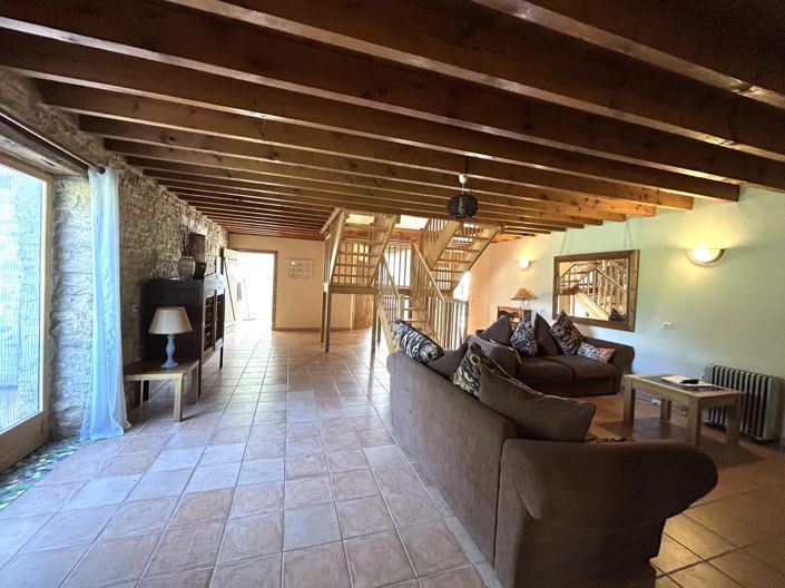 Image No.14-13 Bed Village House for sale