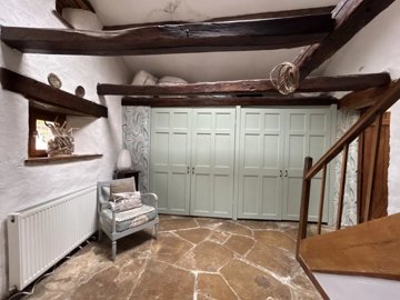 9dcda61e010875f272d7682097772d71db697fa3d8192