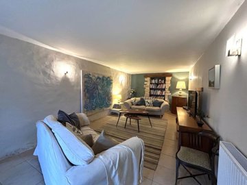 8525218c6ae4987ff08c30653b22a1ac3a4e2f6f4e192