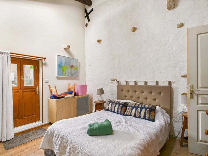 Image No.6-13 Bed Village House for sale