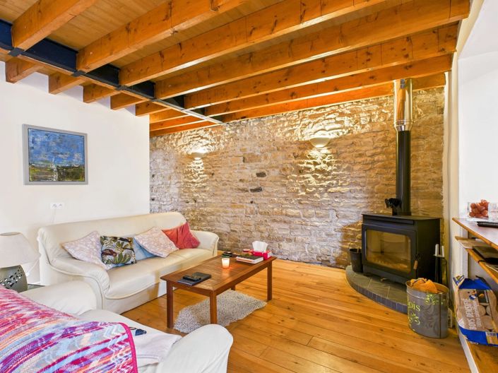 Image No.7-13 Bed Village House for sale