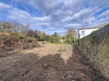 f56703edbfa8ef7b87d29d74302145a36145bf12ca192