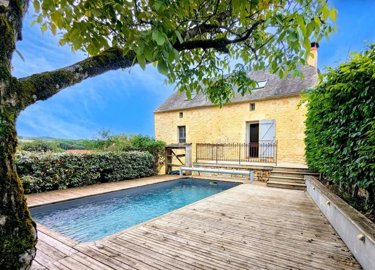 1 - Salignac-Eyvigues, House