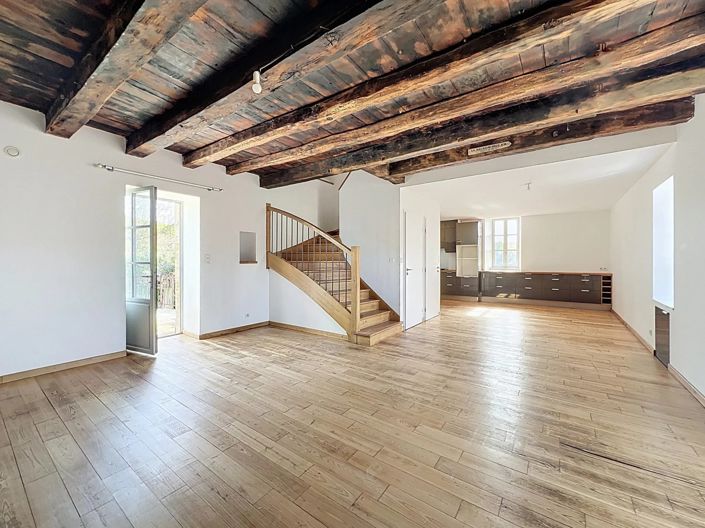 Image No.3-3 Bed House for sale