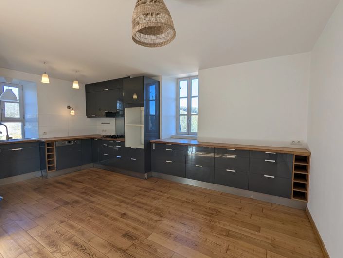 Image No.2-2 Bed House for sale