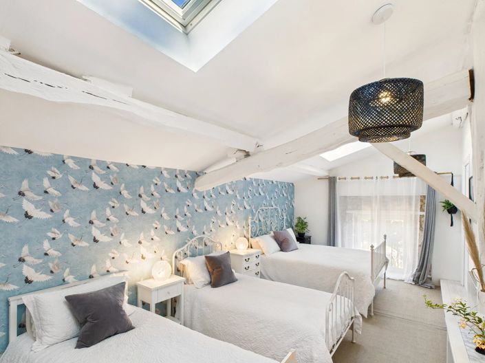 Image No.10-6 Bed House for sale