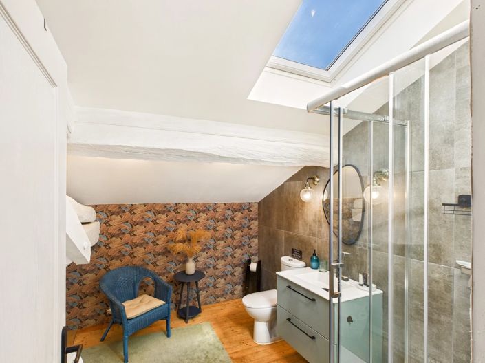 Image No.15-6 Bed House for sale