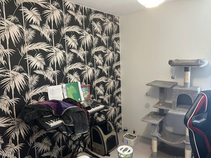 Image No.10-11 Bed House for sale