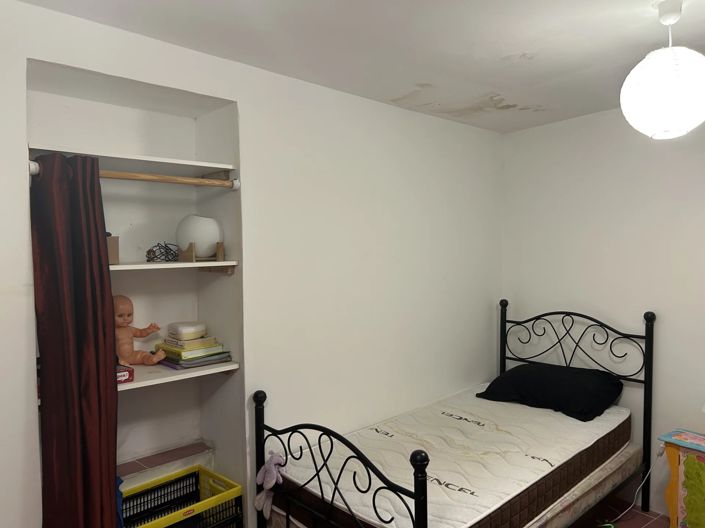 Image No.12-11 Bed House for sale