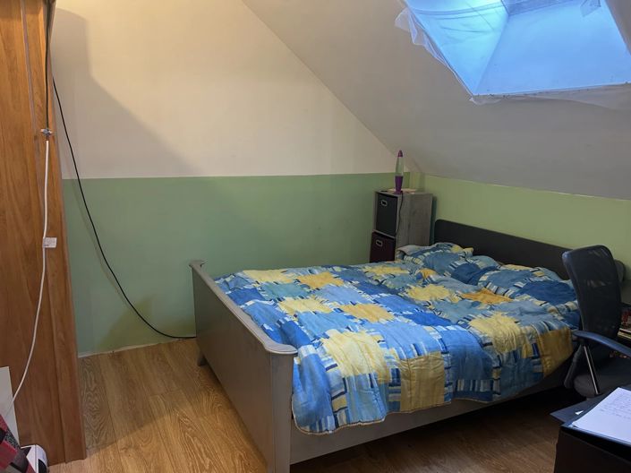 Image No.9-11 Bed House for sale