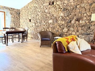 624bf77f8768106f0dd6bbbcf2c976f1d4069fd180192