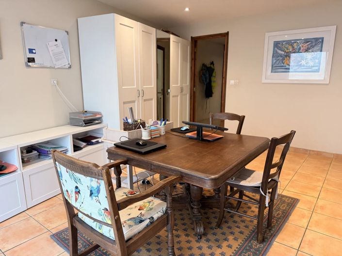 Image No.7-3 Bed House for sale