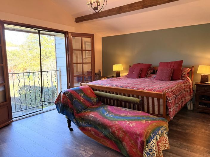 Image No.8-3 Bed House for sale