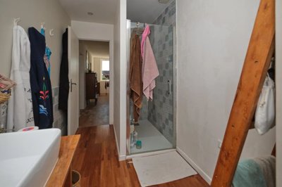 aa9dfd4b0d1e31facc34981809c2cce5ffe35ad31e192