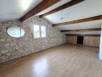 9f5216be4fa92e19562b5171832848405dd321c1f3192