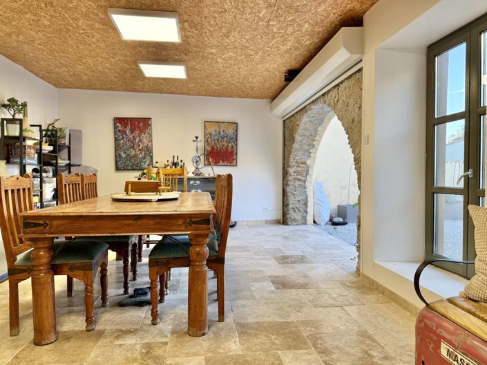 Image No.14-4 Bed House for sale