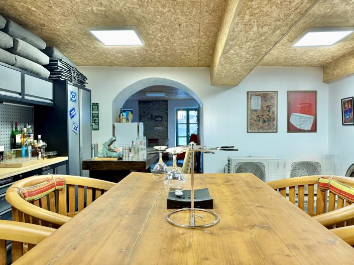 Image No.15-4 Bed House for sale