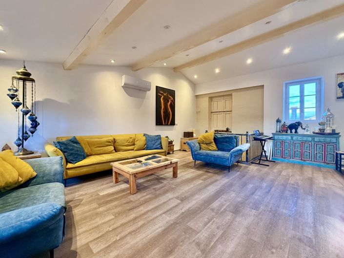 Image No.3-4 Bed House for sale