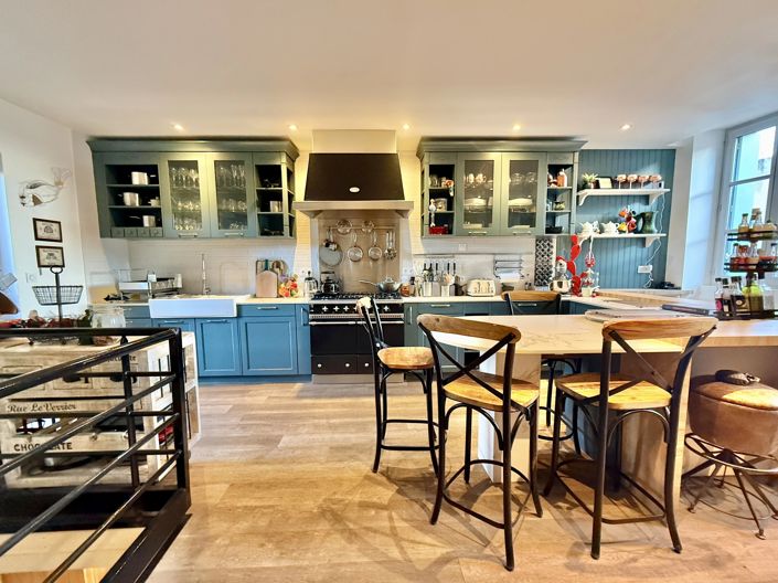 Image No.5-4 Bed House for sale