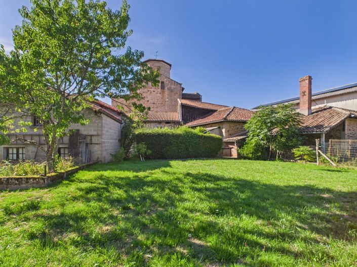 Image No.1-7 Bed House for sale