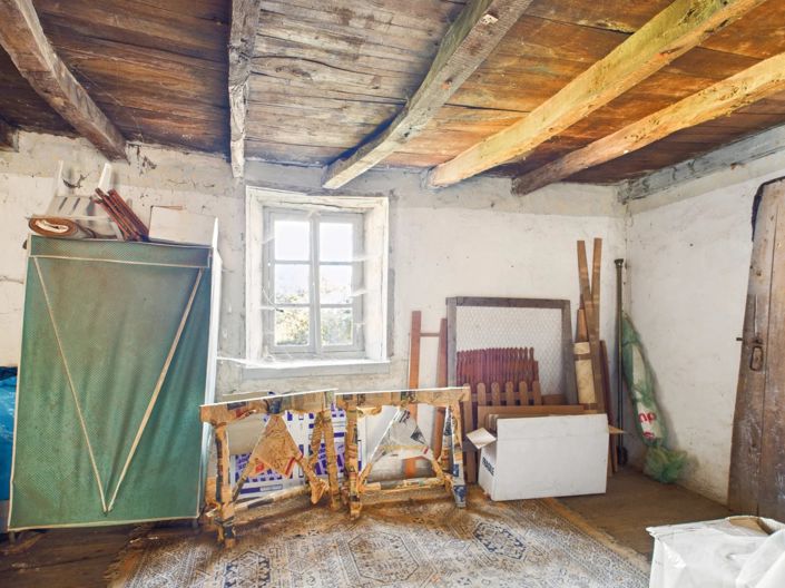 Image No.14-7 Bed House for sale