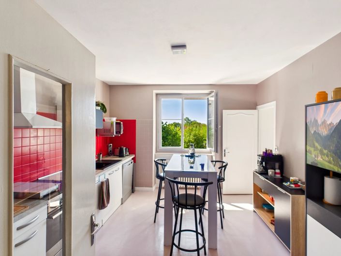 Image No.4-7 Bed House for sale