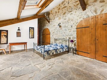 2e8b62593c6d011e92112787479d6fc66276447189192