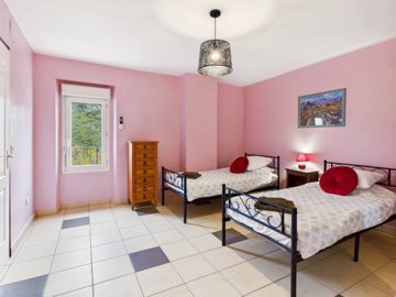 4245c50922f670a178b890956febf72eed77a947a0192