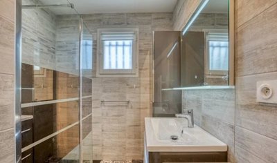 acbe33b6381938c6c581fa6d0a33ac279c920b6a90800