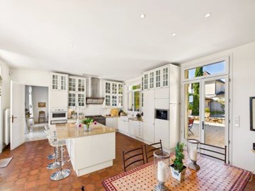 dfabe007633c7778c166573b686d21d99debe4ef75200