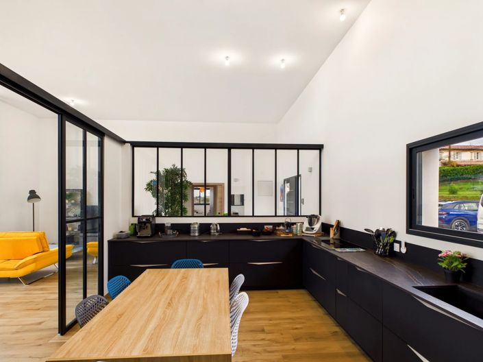 Image No.15-4 Bed House for sale