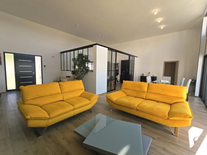 Image No.5-4 Bed House for sale