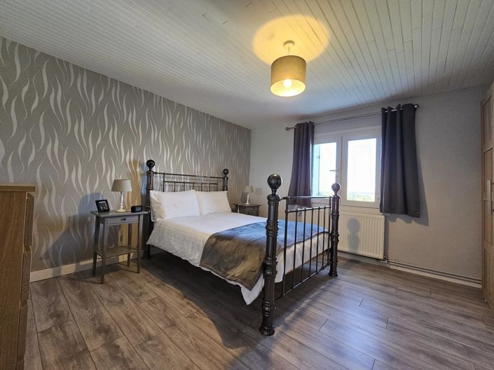 Image No.4-3 Bed Village House for sale