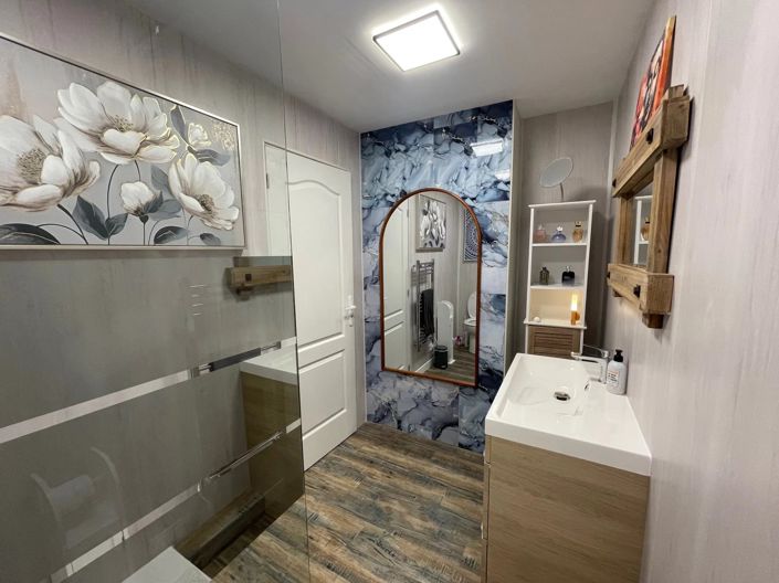 Image No.11-3 Bed House for sale