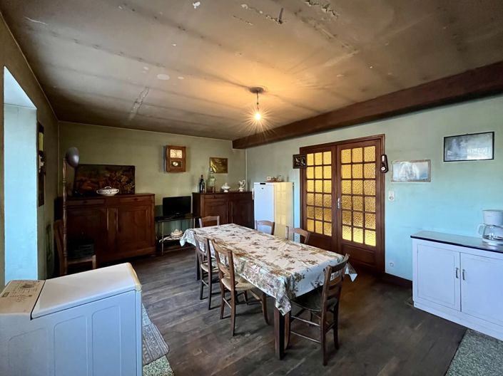 Image No.7-2 Bed Village House for sale