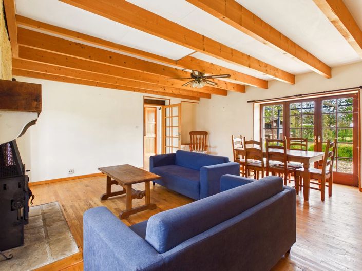 Image No.3-3 Bed Village House for sale