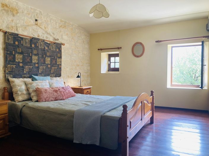 Image No.5-3 Bed Village House for sale