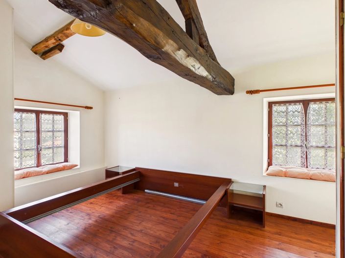 Image No.6-3 Bed Village House for sale