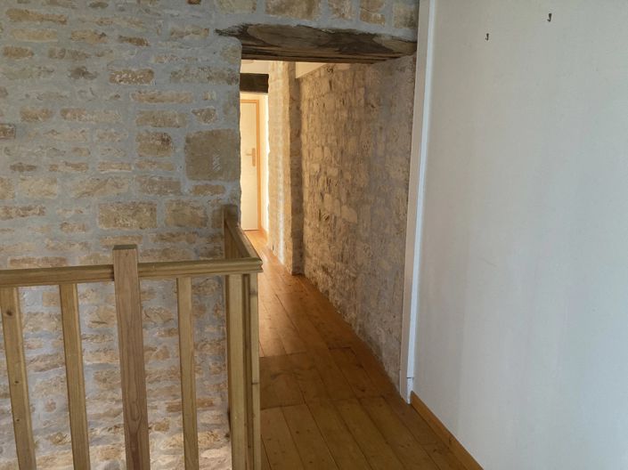 Image No.7-3 Bed Village House for sale