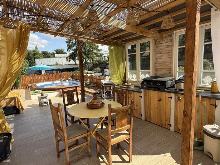 Image No.14-4 Bed House for sale