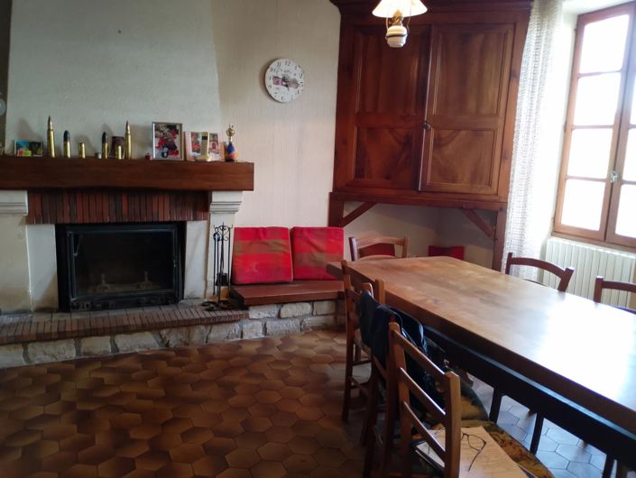 Image No.3-4 Bed House for sale