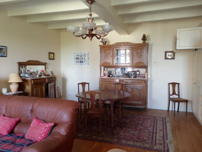 Image No.4-4 Bed House for sale