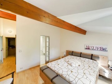 dd9531b15c32f9296f75629b5da6b26a3aa03befac192