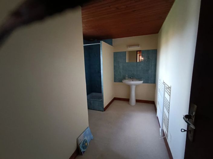 Image No.15-4 Bed Village House for sale