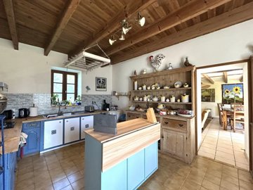 e30b3907fe2ae26c5d7964f8c64b2ba964af9ef2c6192