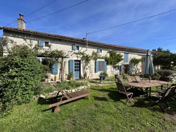 a2fa95f7d9cff3d7aaa7d91e0934b7e6bd79872e2a192