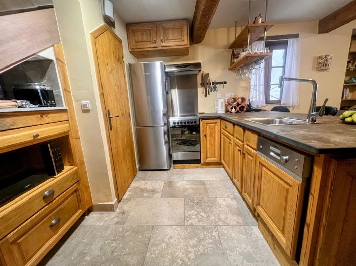 Image No.3-1 Bed House for sale